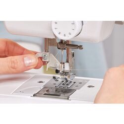 Masina de cusut Brother KE20S (White) Thumb