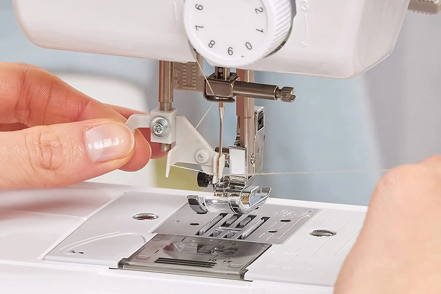 Masina de cusut Brother KE20S (White)