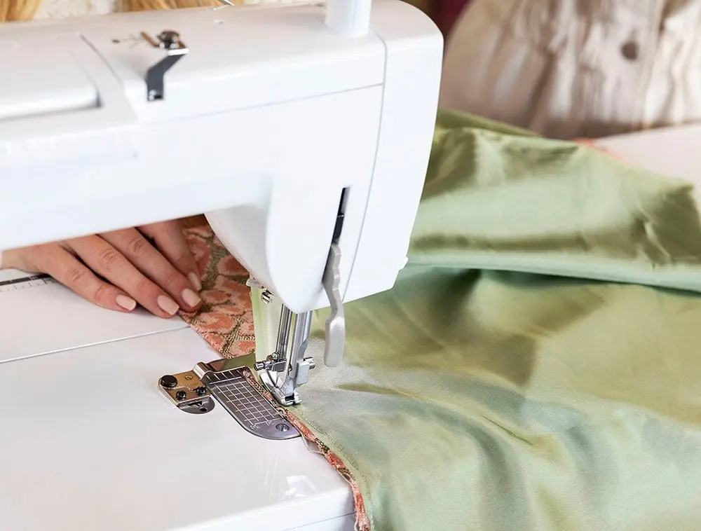 Швейная машина Brother PQ1600S (White) - 7