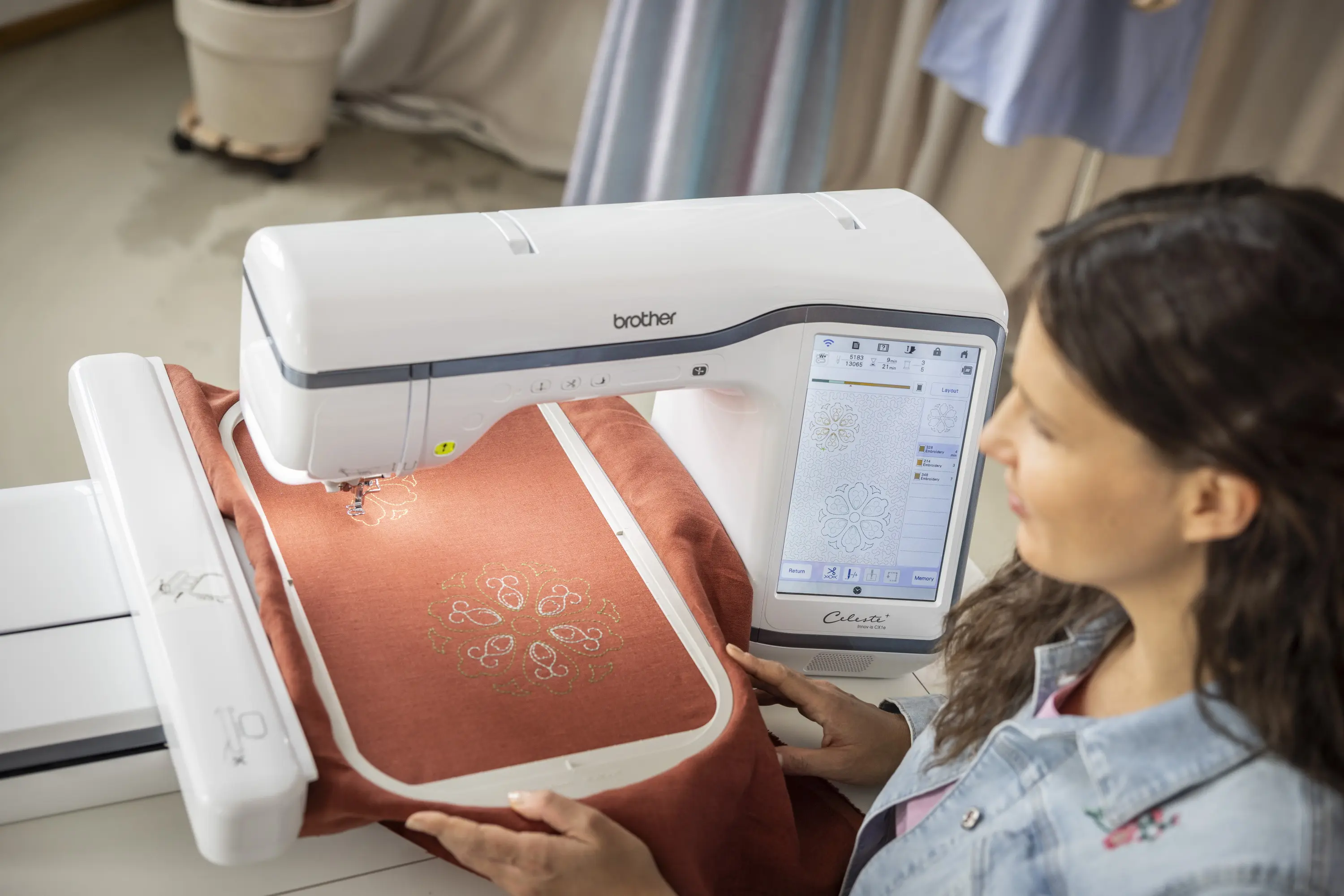 Вышивальная машина Brother Celeste CX1E (White) - 5