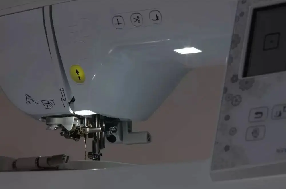 Masina de brodat Brother Innov-is NV880E (White)