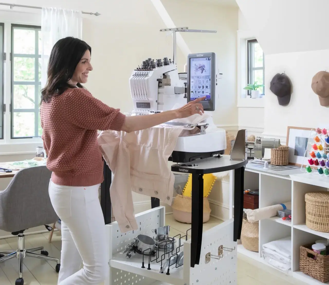 Вышивальная машина Brother PR680W (White) - 5