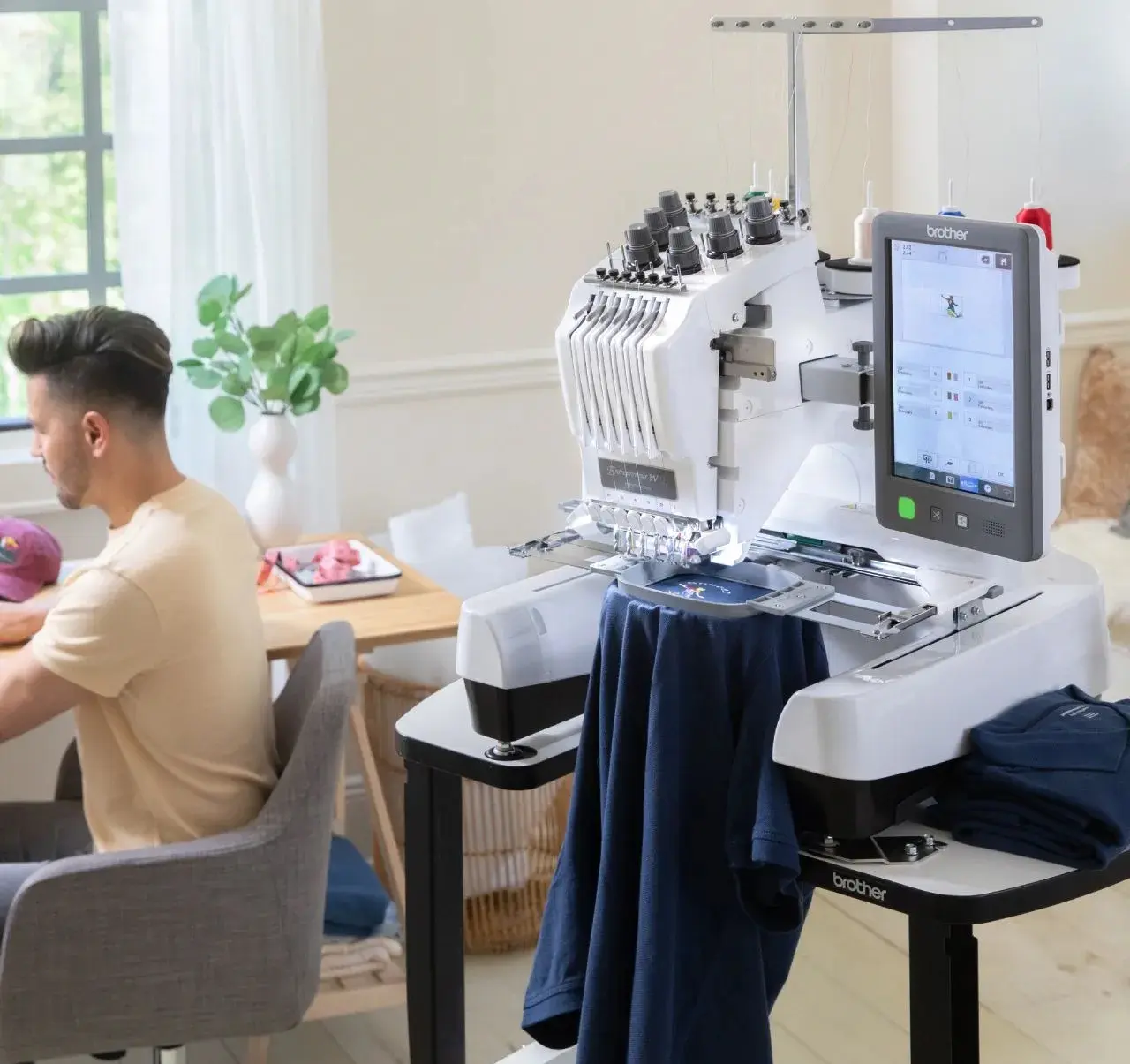 Вышивальная машина Brother PR680W (White) - 6