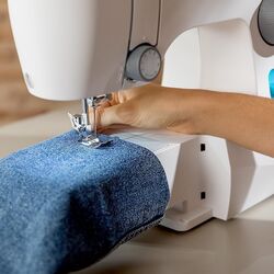 Masina de cusut Cecotec BelleCouture 1500 (White) Thumb