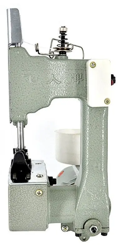 Masina de cusut saci Demetra GK9-2