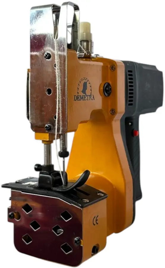 Masina de cusut saci Demetra GK9-370