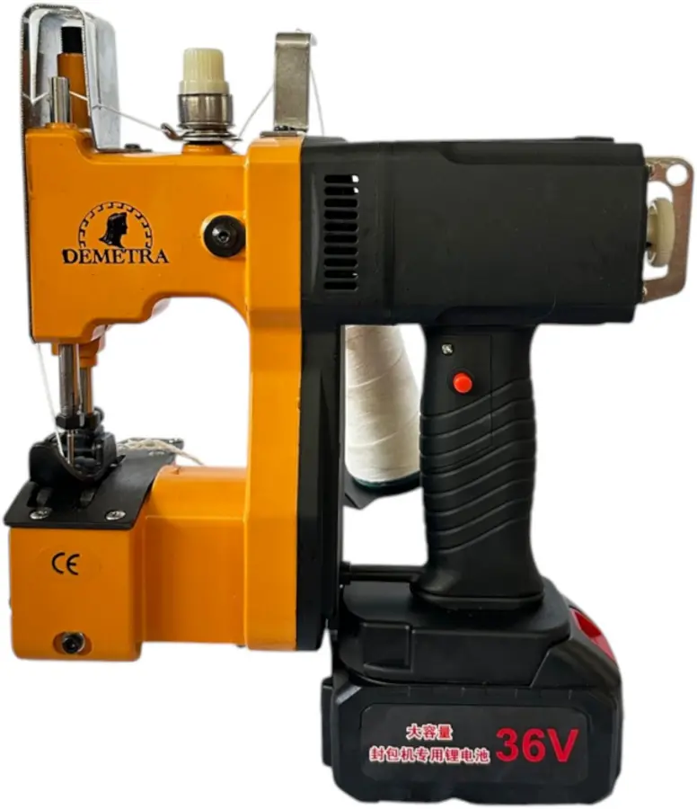 Masina de cusut saci Demetra GK9-370-B