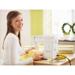 Masina de cusut Husqvarna Viking H Class E10 (White) Thumb