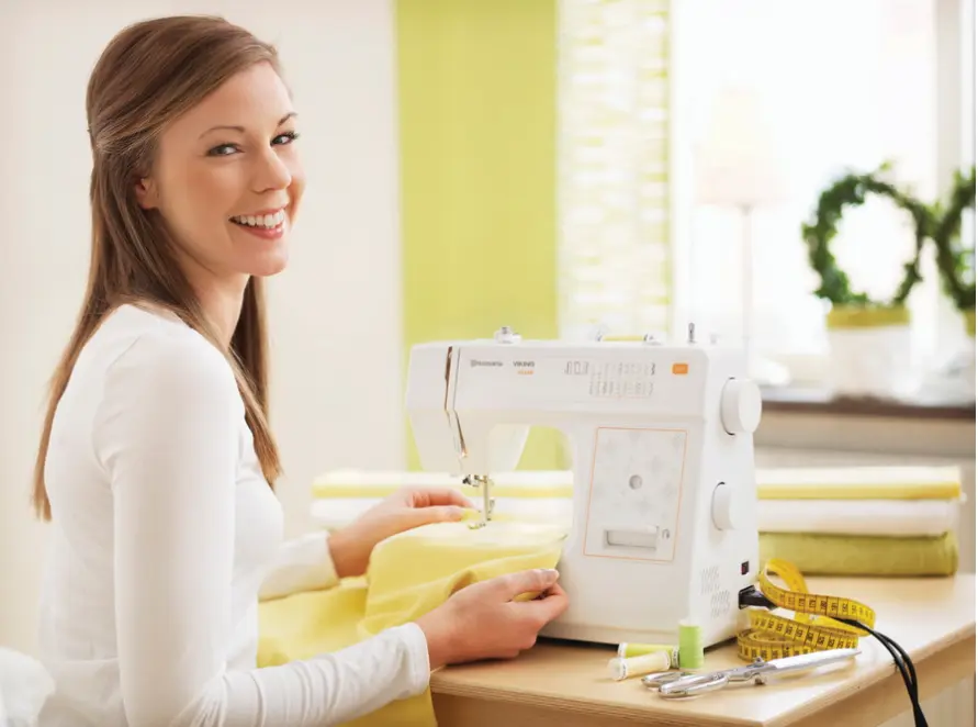 Masina de cusut Husqvarna Viking H Class E10 (White) - 3