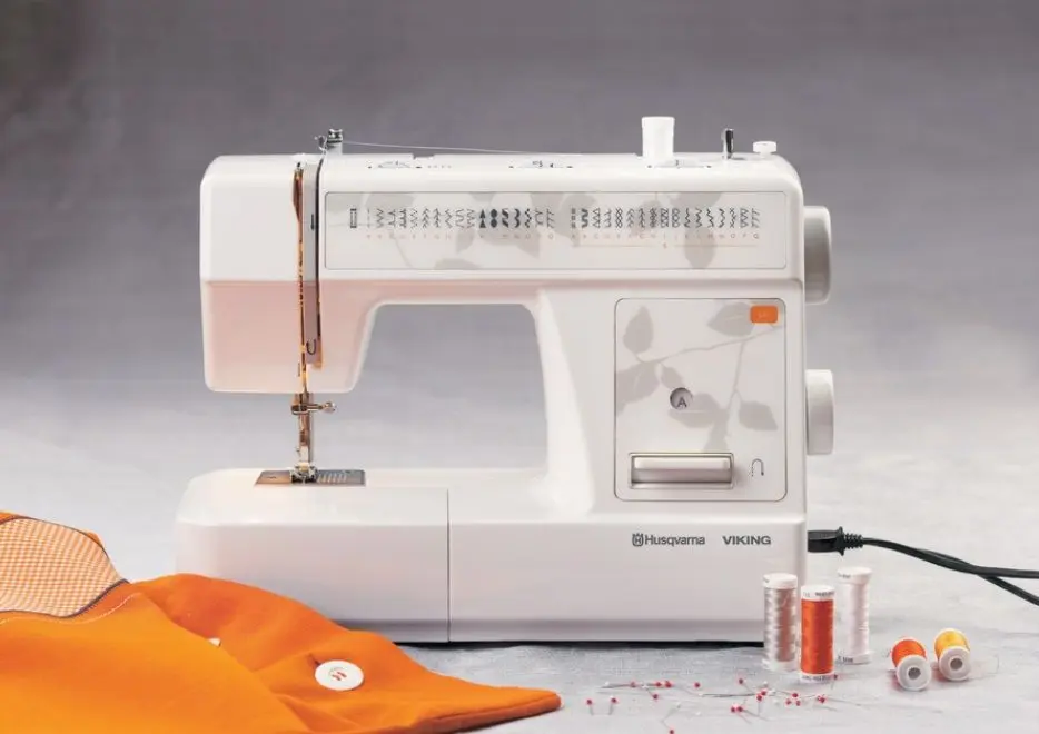 Masina de cusut Husqvarna Viking H Class E20 (White) - 2