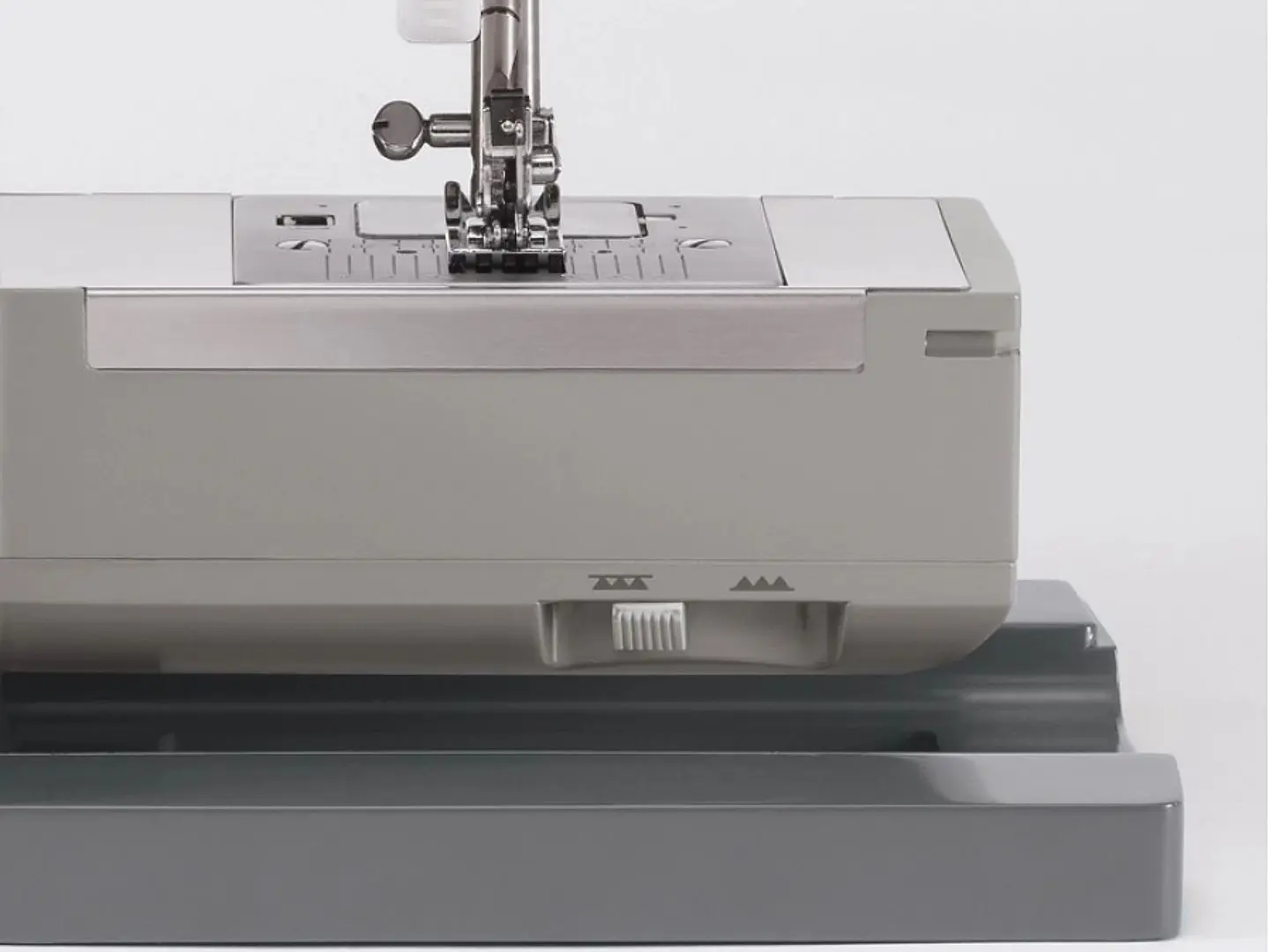 Mașină de cusut Singer Heavy Duty 4432 (Grey)