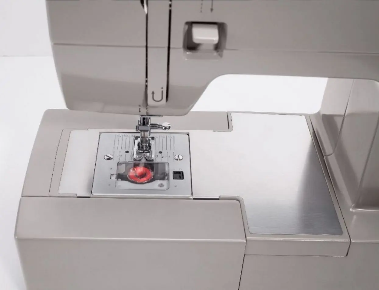 Mașină de cusut Singer Heavy Duty 4432 (Grey)