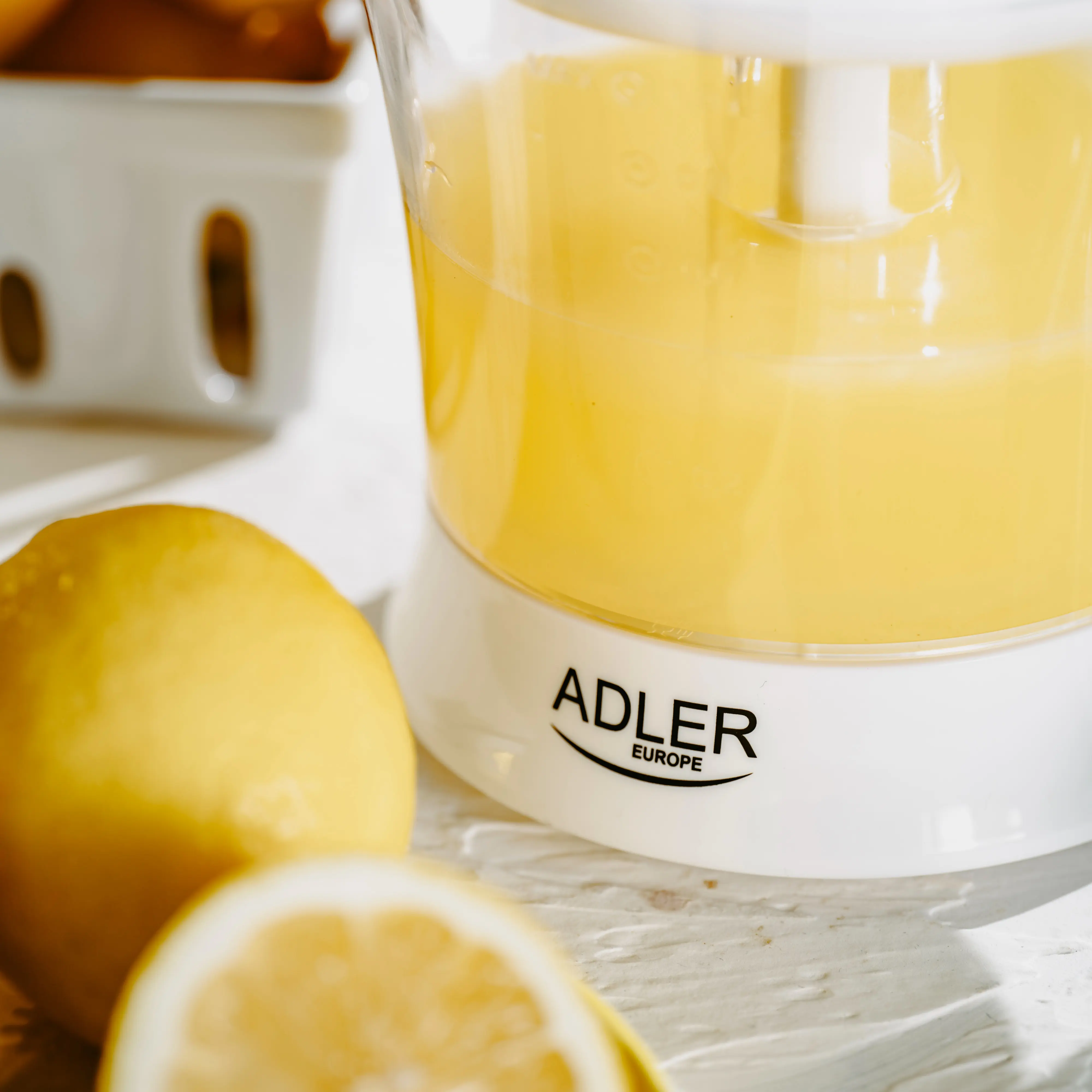 Соковыжималка Adler AD 4014 (White) - 9