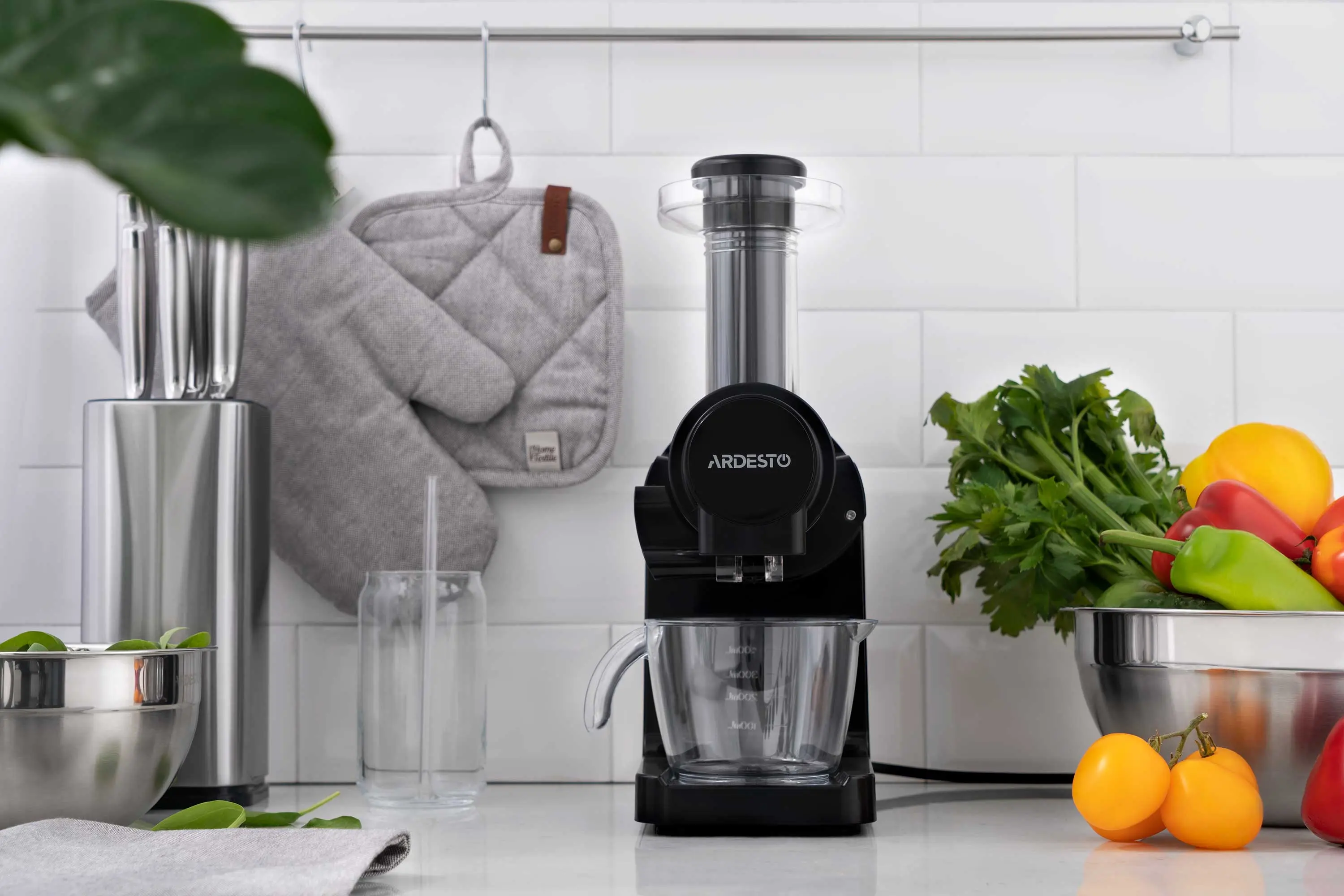 Storcator Ardesto JEG-1500S (Black)