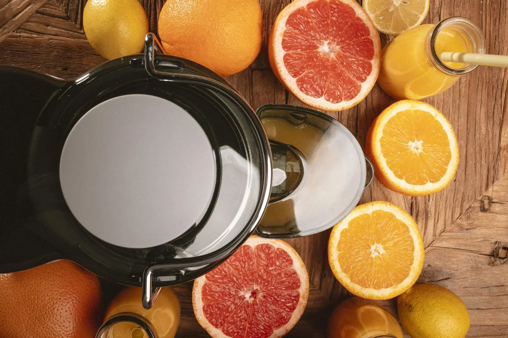 Соковыжималка Mesko MS 4126 (Inox)