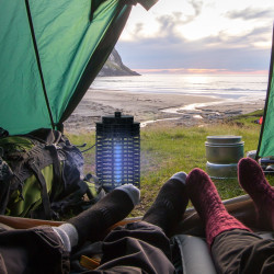 Lampa anti-insecte Outsunny 849-018 (Black) Thumb