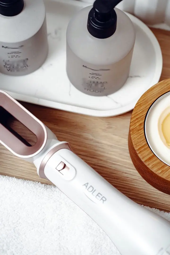 Uscator de par-perie 5in1 Adler AD 2027 (White/Rose Gold)