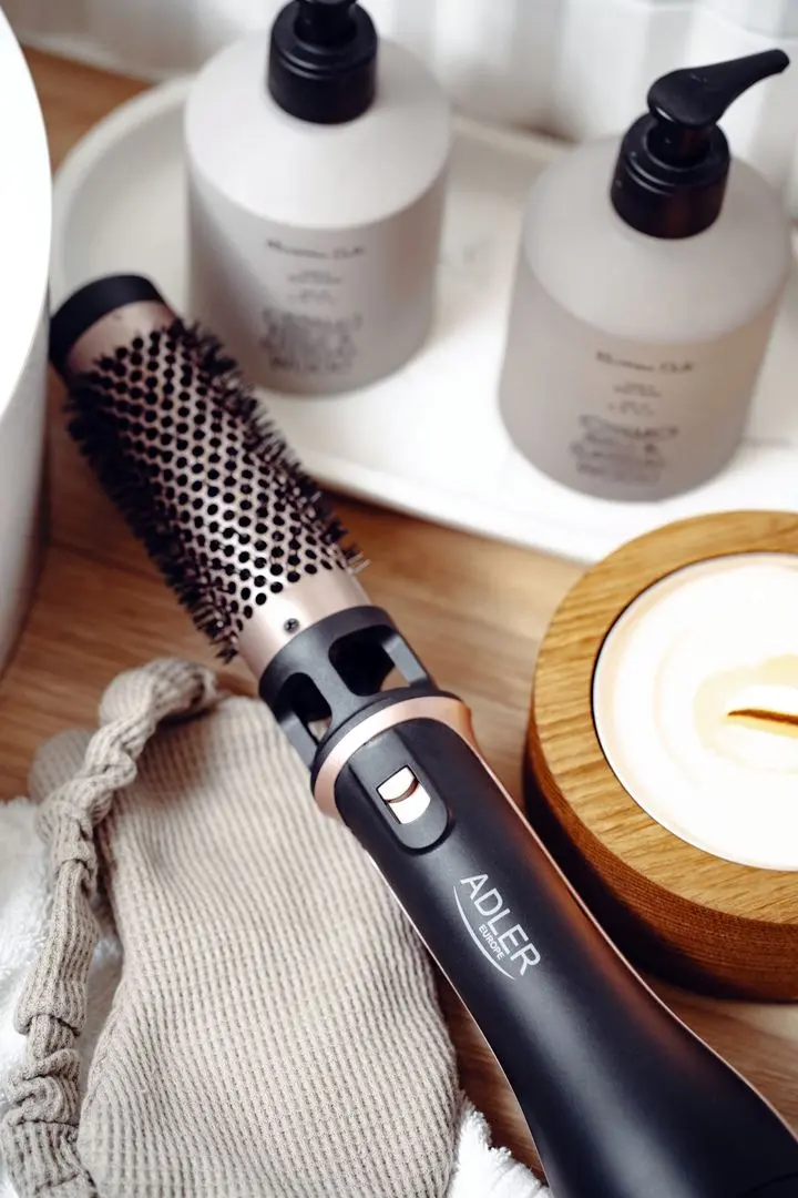 Uscator de par-perie Adler AD 2026 (Black/Rose Gold)