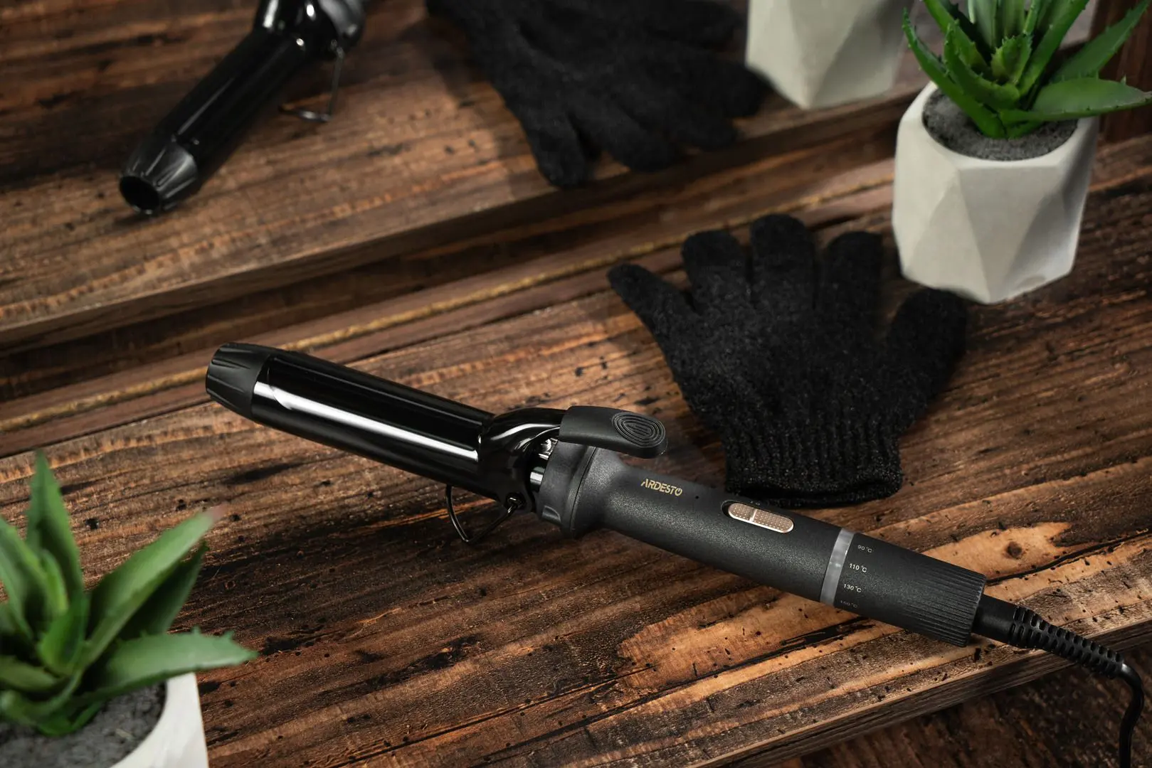 Плойка Ardesto HC-730G (Black)