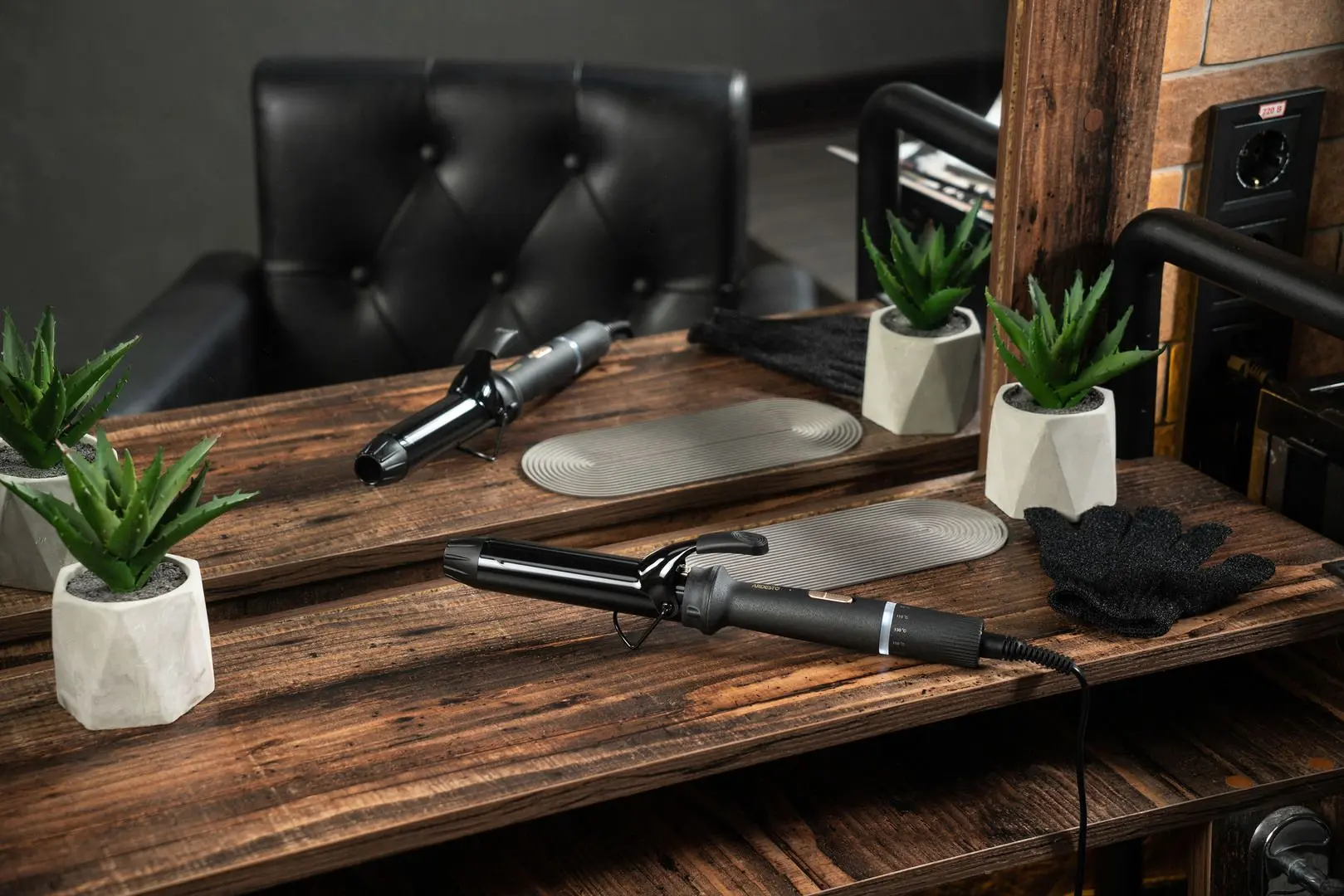 Плойка Ardesto HC-730G (Black)