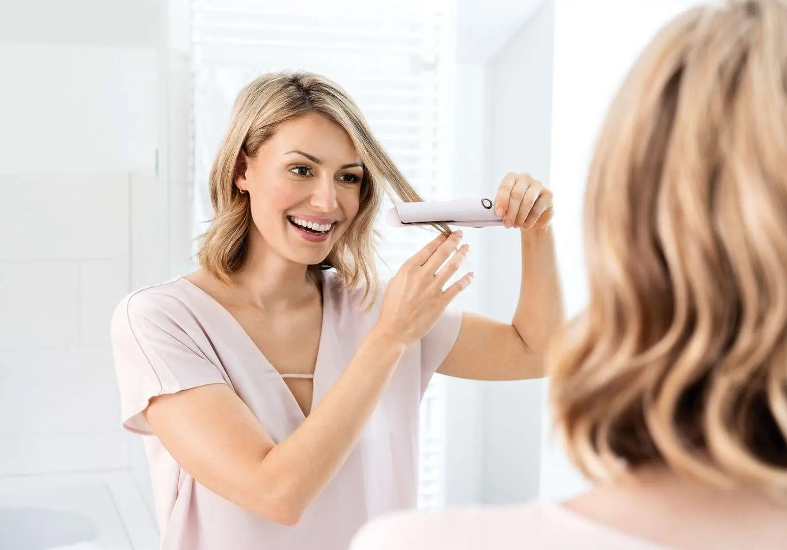 Placa de indreptat parul cu acumulator Beurer HS20 (Pink) - 2