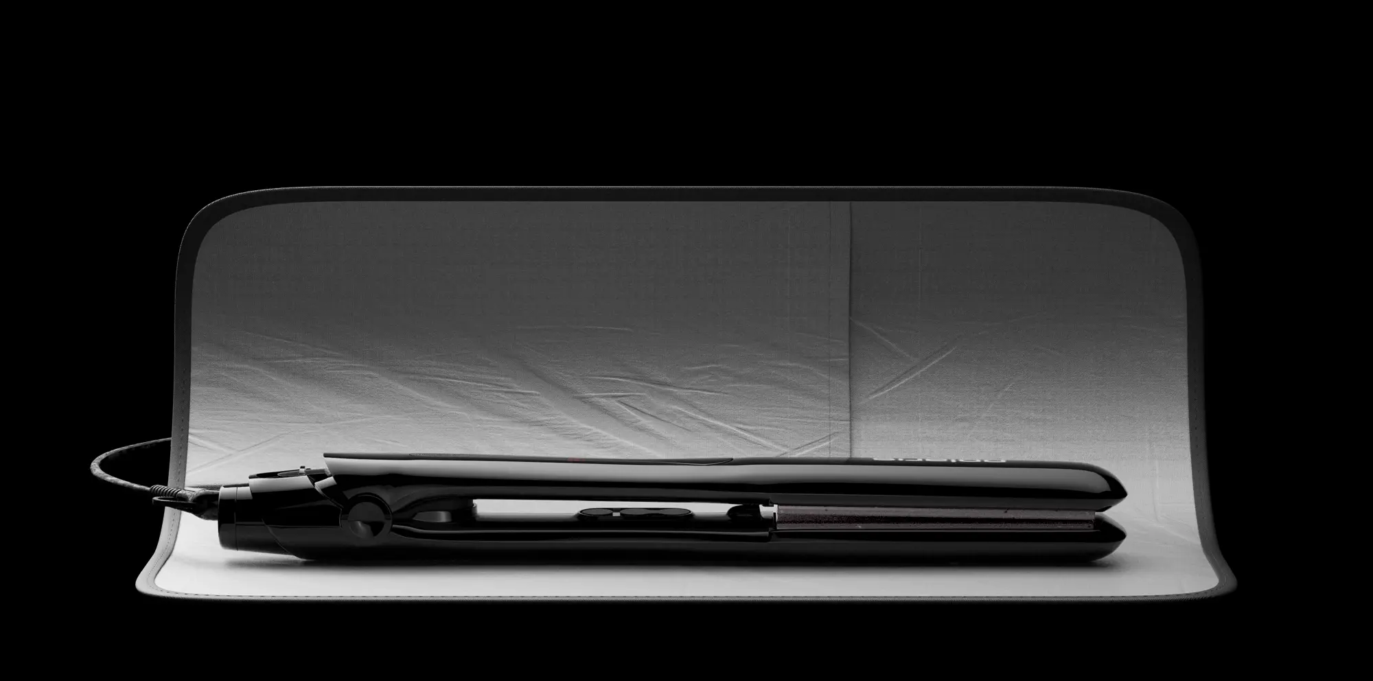 Placa de indreptat parul Polaris Argan Therapy Pro​ PHSS 2595TAi (Black)