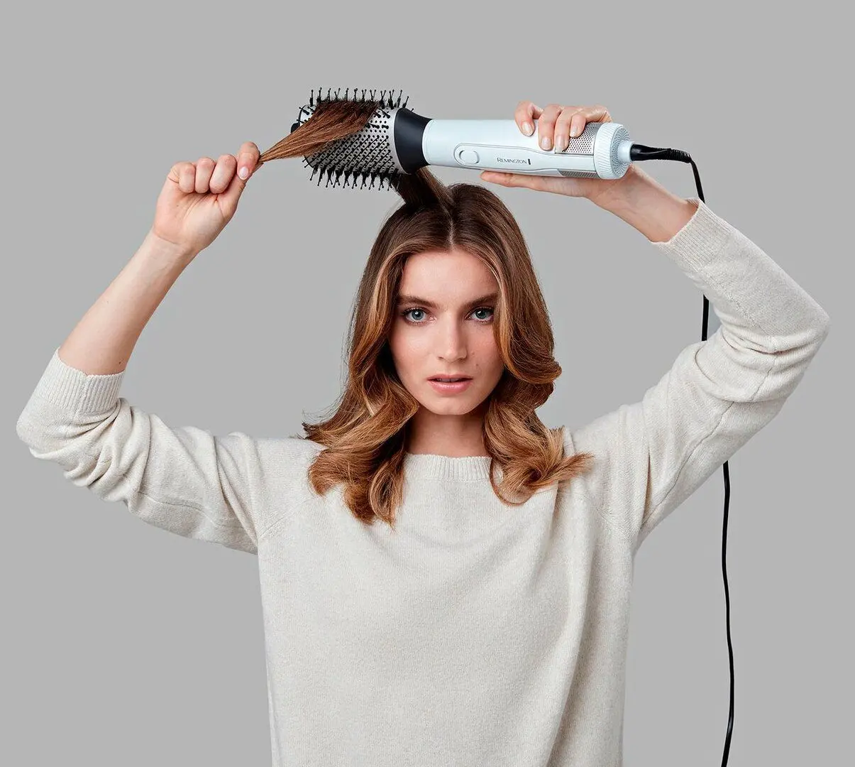 Uscator de par-perie Remington AS8901 (White)