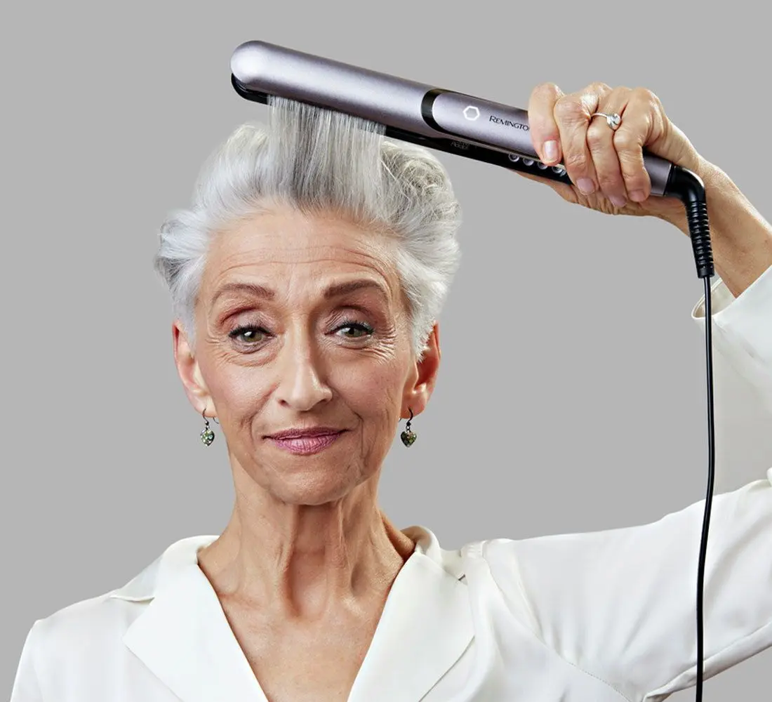 Placa de indreptat parul Remington Proluxe You S9880 (Warm Black)