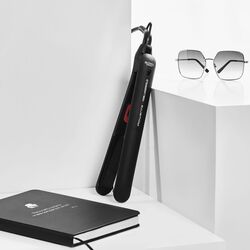Placa de indreptat parul Rowenta Karl Lagerfeld SF161LF0 (Black) Thumb