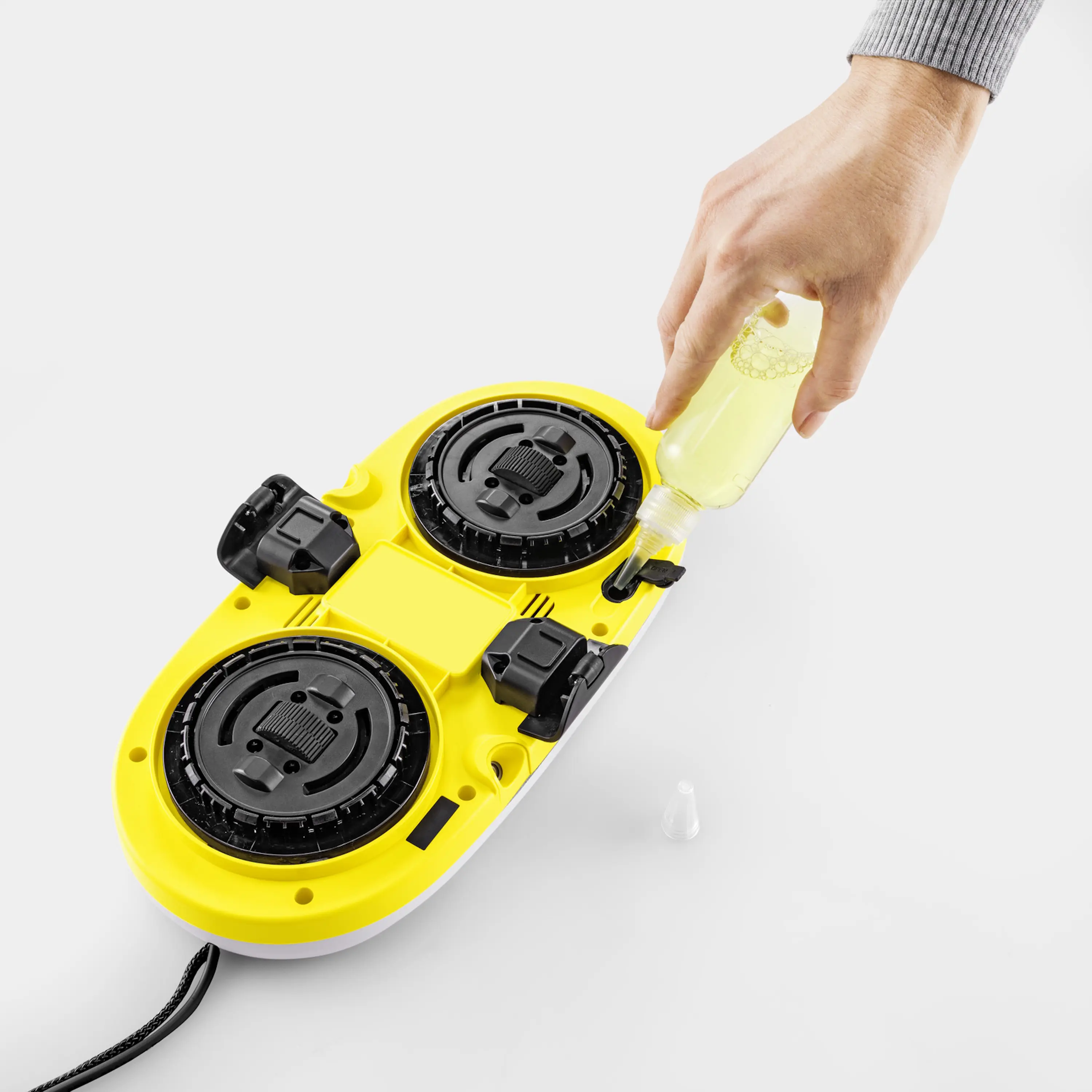 Aspirator-robot Karcher RCW 2 1.269-210.0 (White/Yellow) - 4