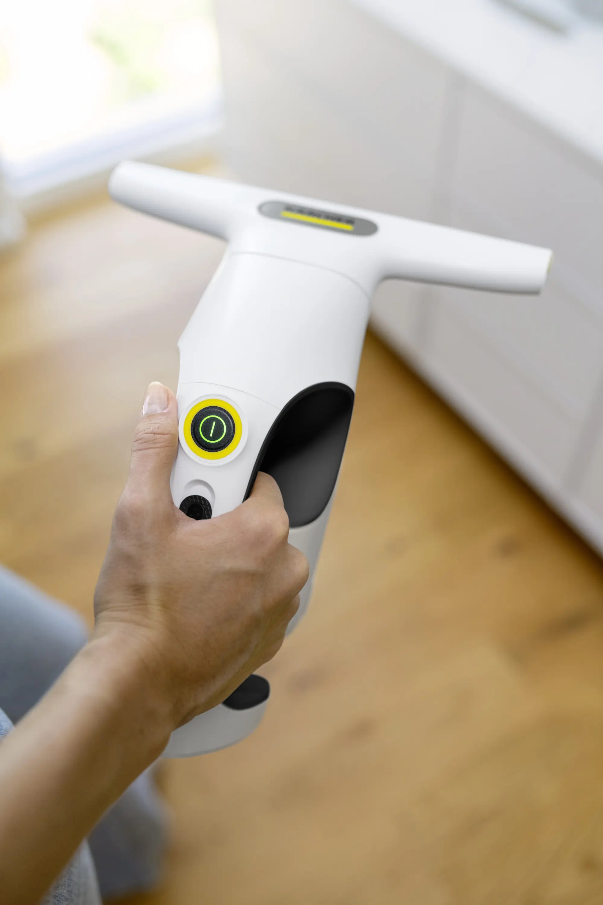 Curatitor pentru geamuri Karcher WV 1 Compact Care 1.633-628.0 (White/Black) - 2