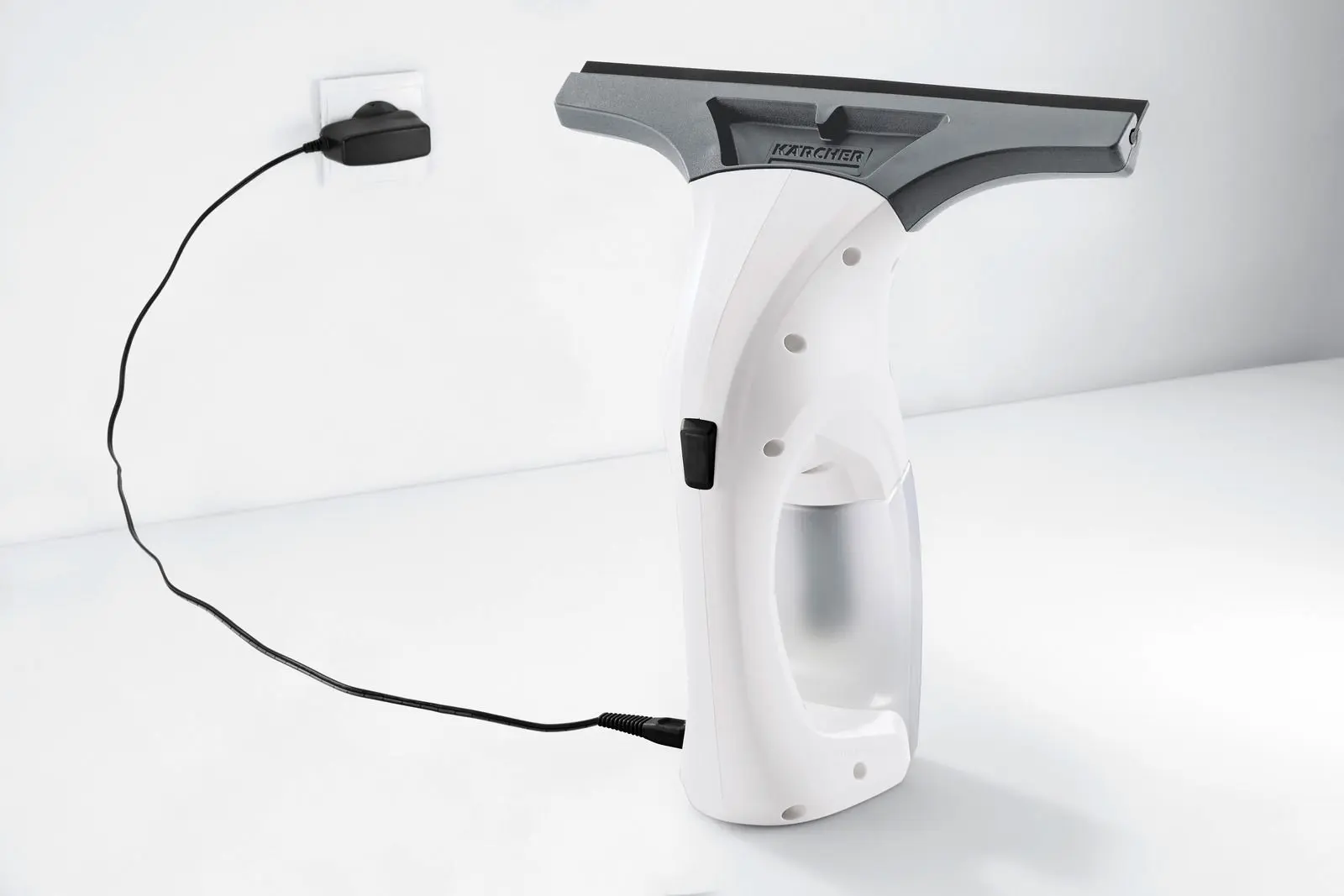 Curatitor pentru geamuri Karcher WV 1 Plus 1.633-608.0 (White)