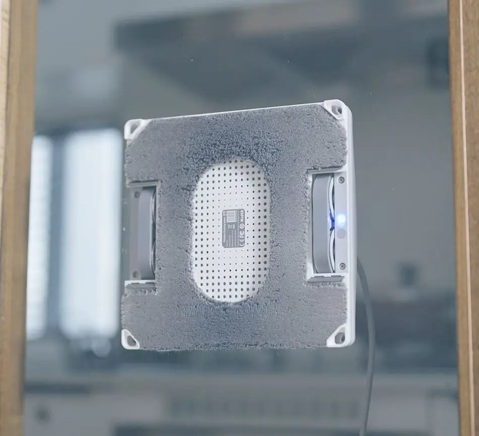 Robot pentru curățarea ferestrelor Xiaomi Hutt W8 (White) - 4