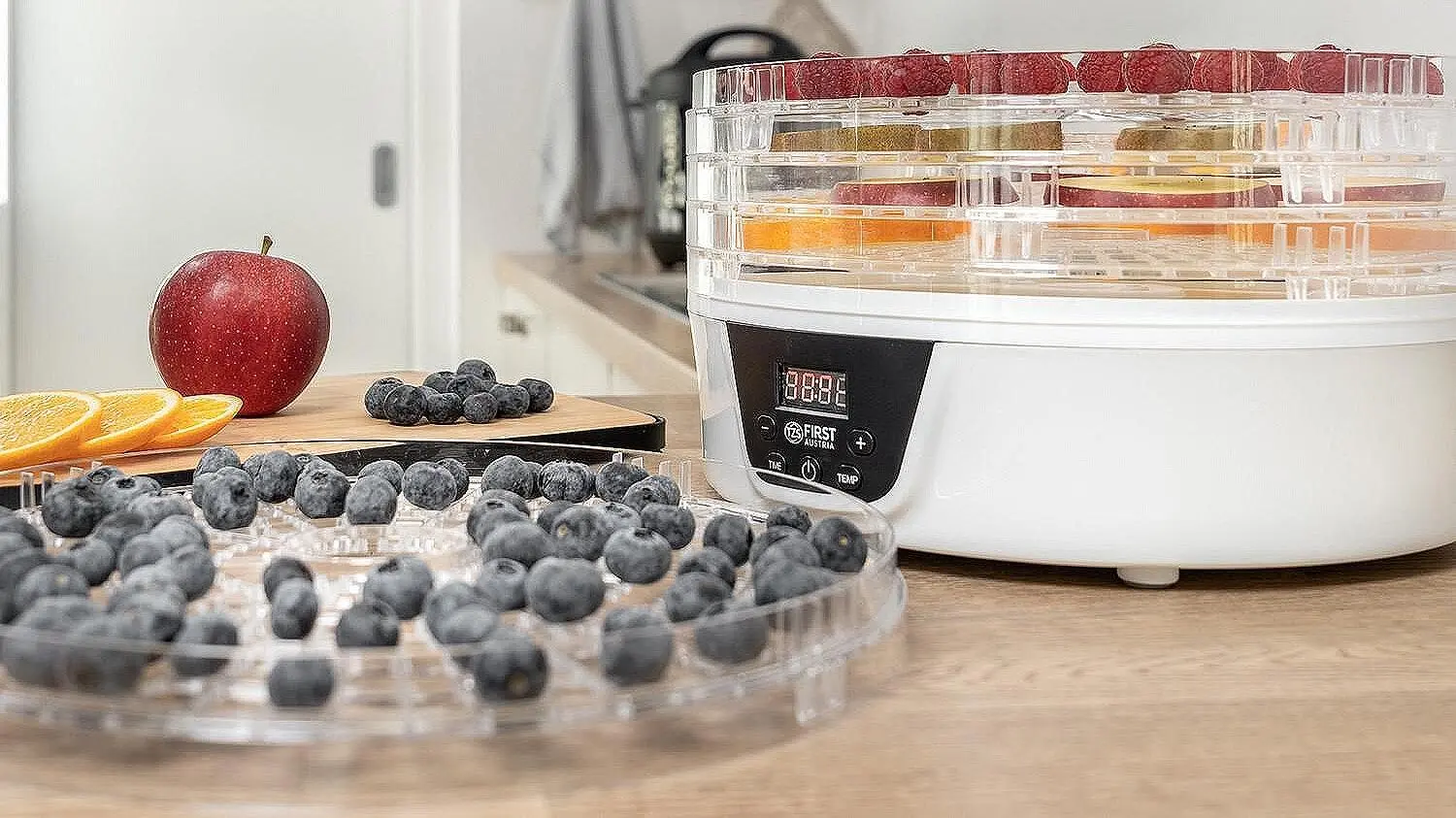 Uscator de legume si fructe First FA-5126-8 (White)