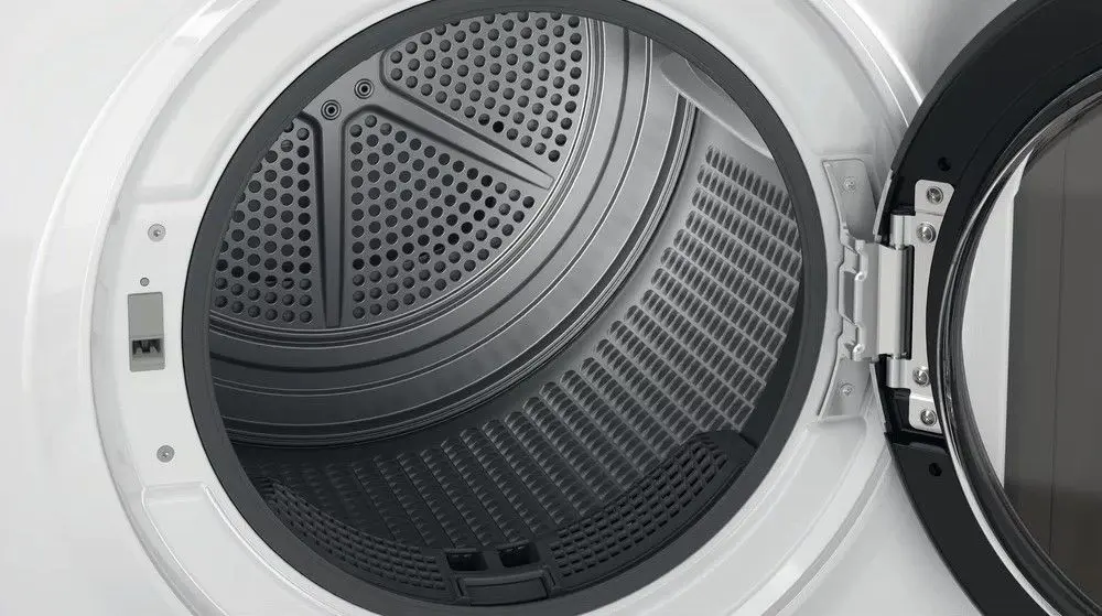 Uscator de rufe Hotpoint-Ariston NT M11 82SK (White/Black)