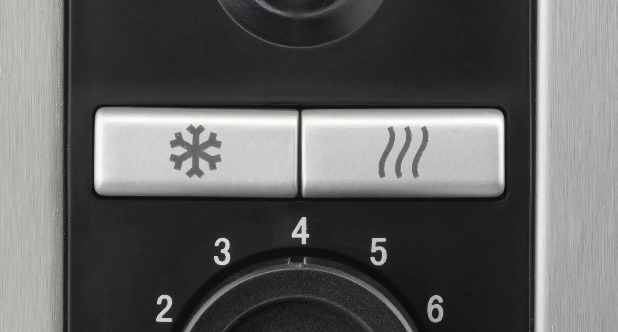 Тостер Bosch TAT 7203 (Black/Inox)