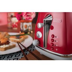 Тостер DeLonghi Icona Capitals CTOC2103.R (Tokyo Red) Thumb