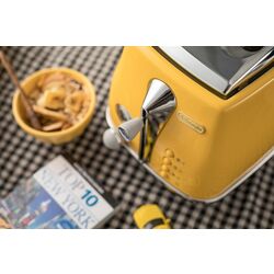 Тостер DeLonghi Icona Capitals CTOC2103.Y (New York Yellow) Thumb