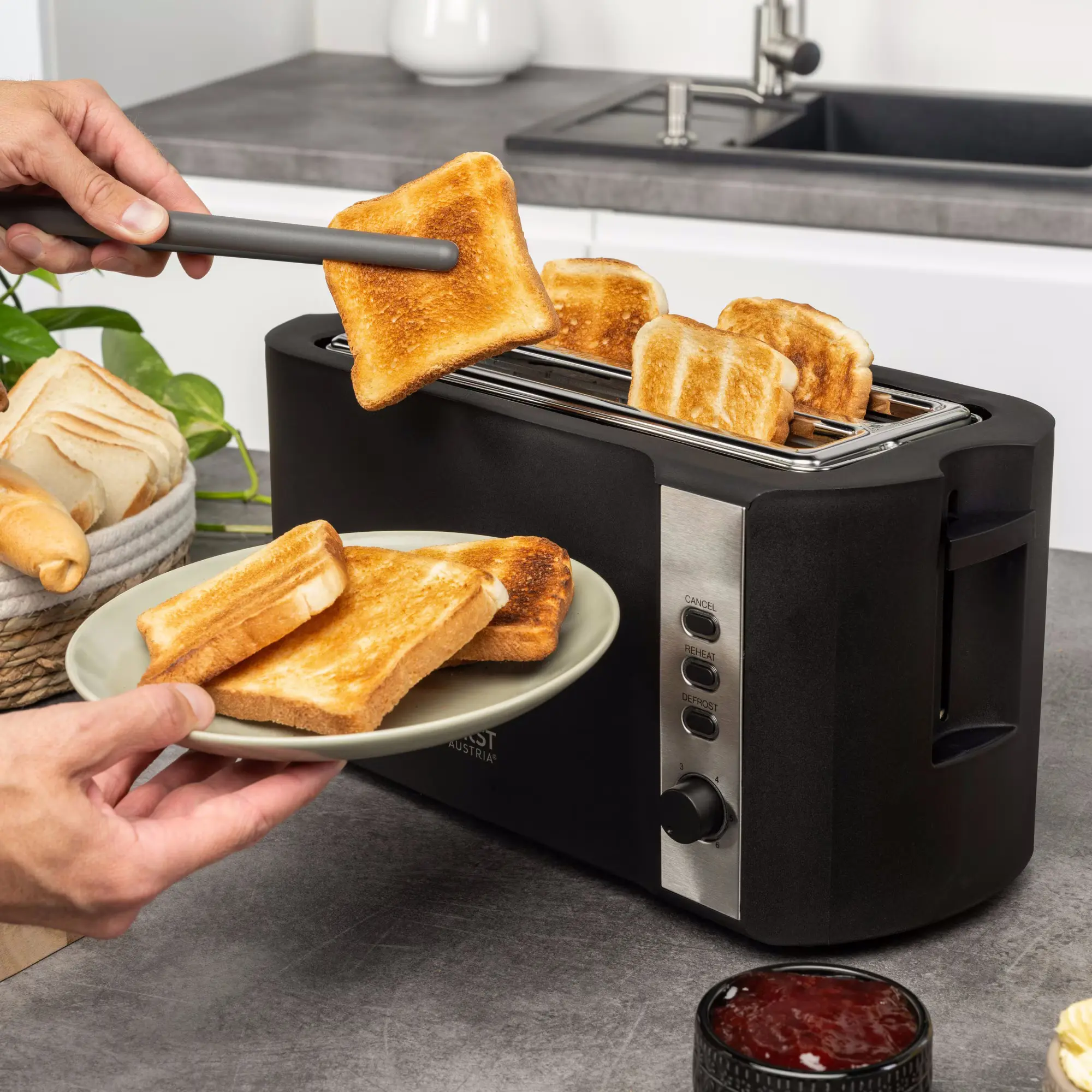 Prajitor de paine First FA-5366-1 (Black)