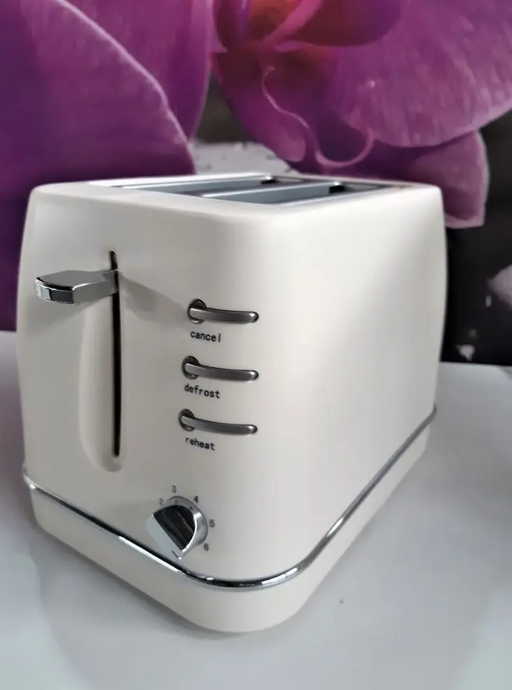 Toaster Studio Casa SC2124 (Duchess Ivory)