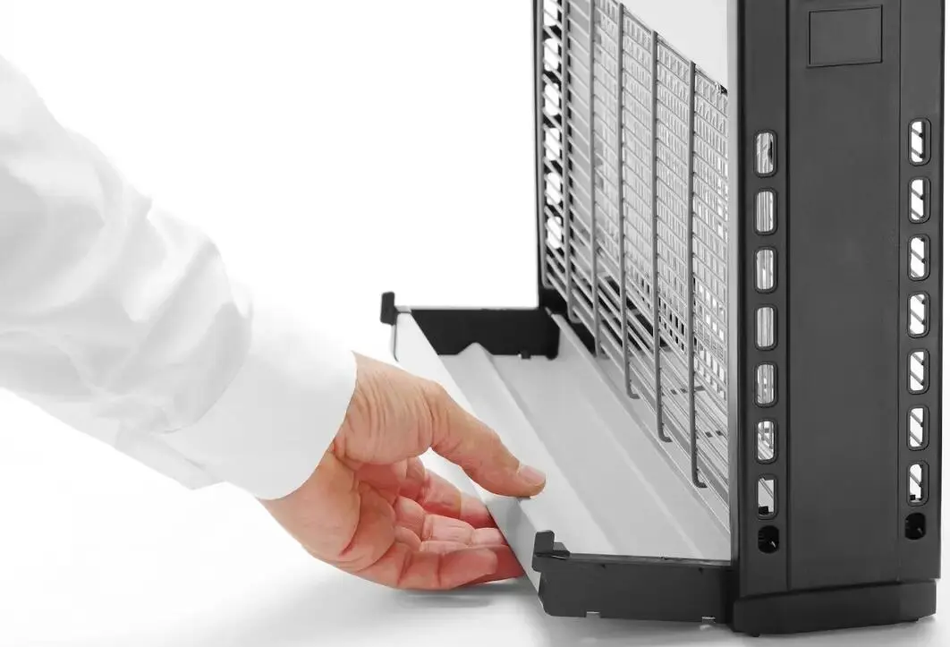 Lampa anti-insecte Hendi 270158 (White/Black)