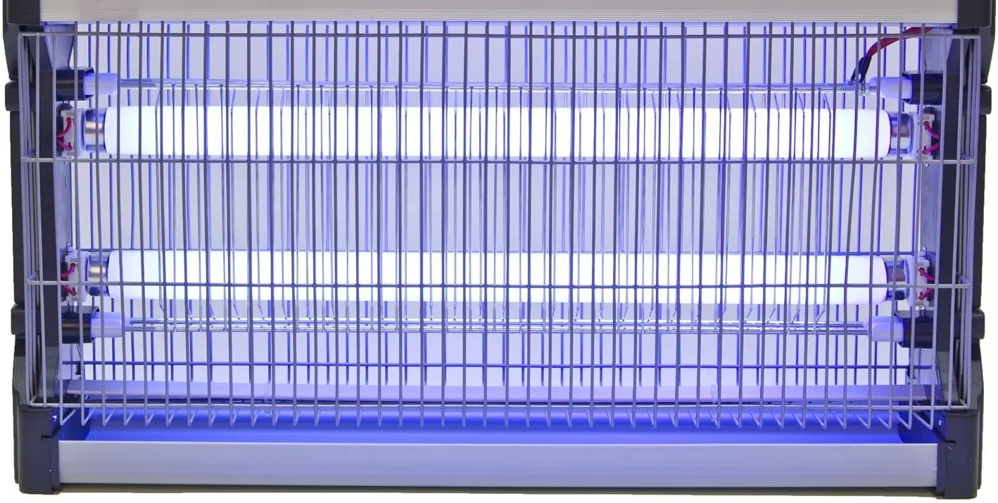 Lampa anti-insecte Swan SK90 (Silver/Black)