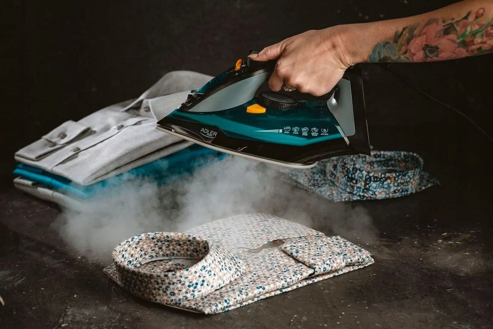 Утюг Adler AD 5032 (Grey/Blue)