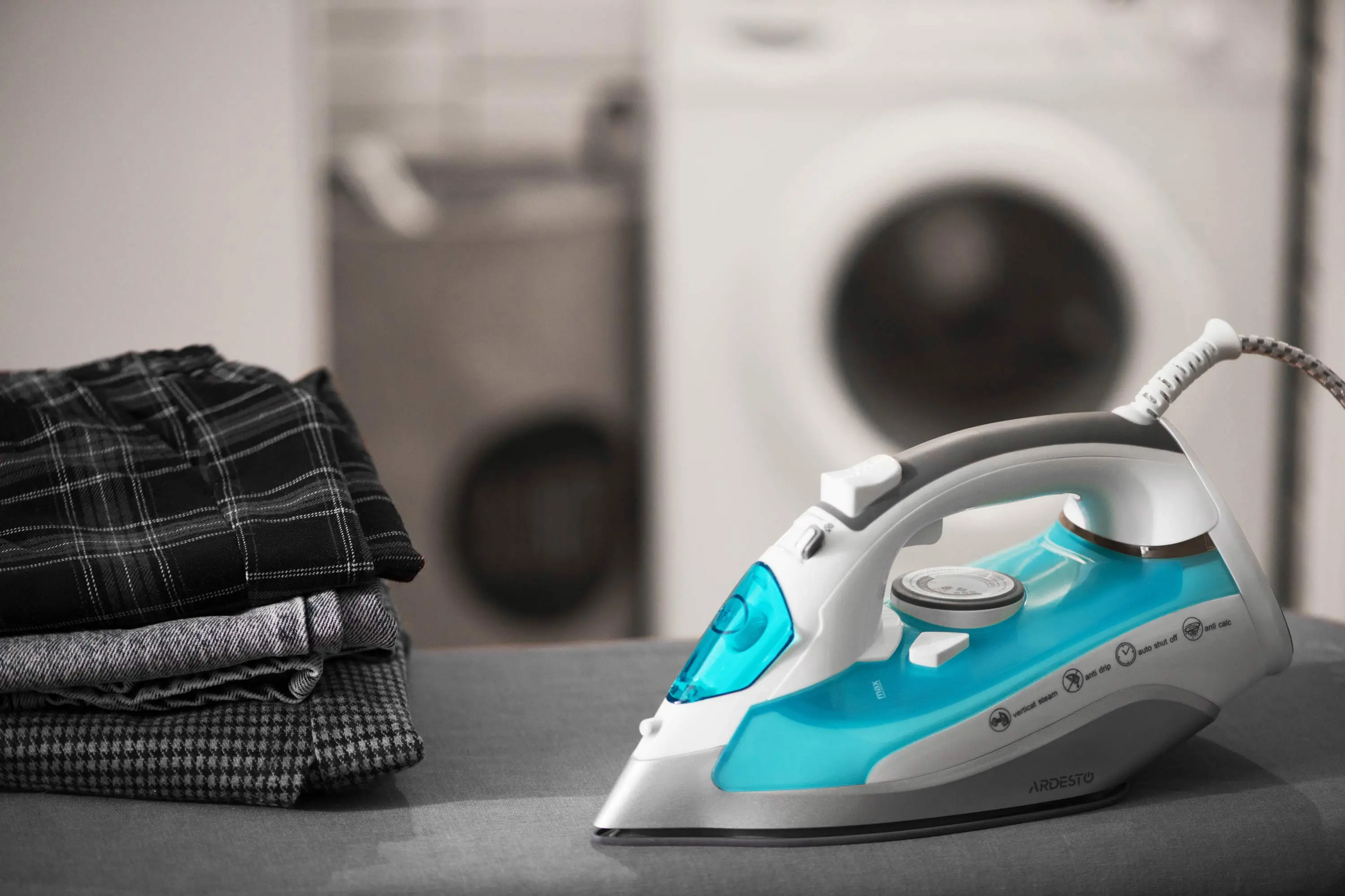 Утюг Ardesto IR-C2228-TQ (White/Blue)