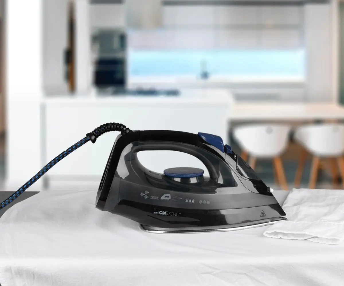 Fier de calcat Clatronic DB 3703 (Black/Grey)