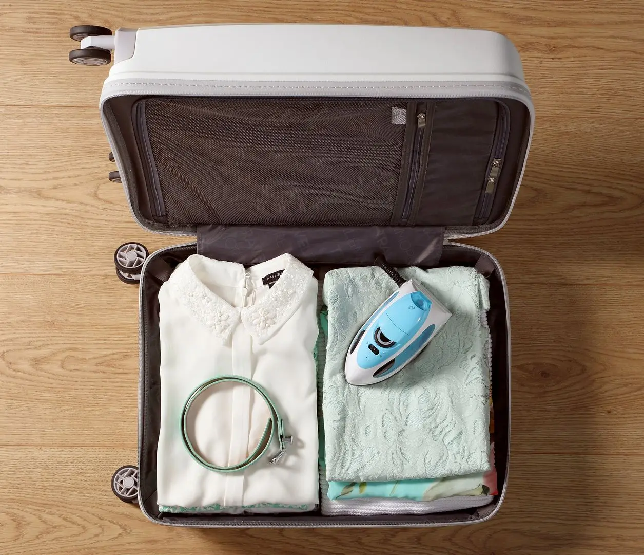 Fier de calcat Gorenje SIH1100TBT (Cyan/White)