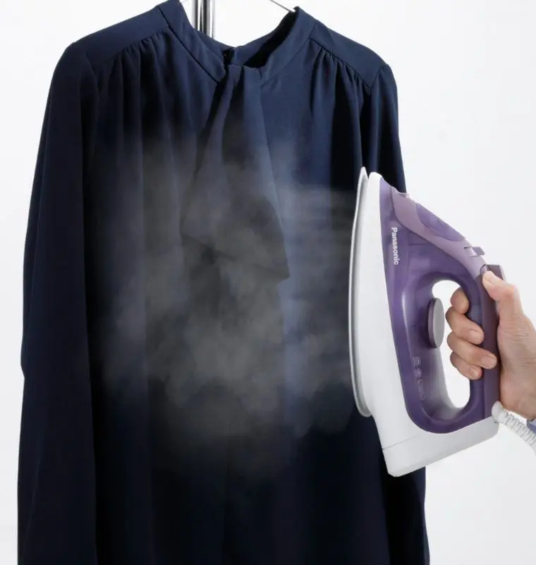 Fier de calcat Panasonic NI-S530VTV (Purple)