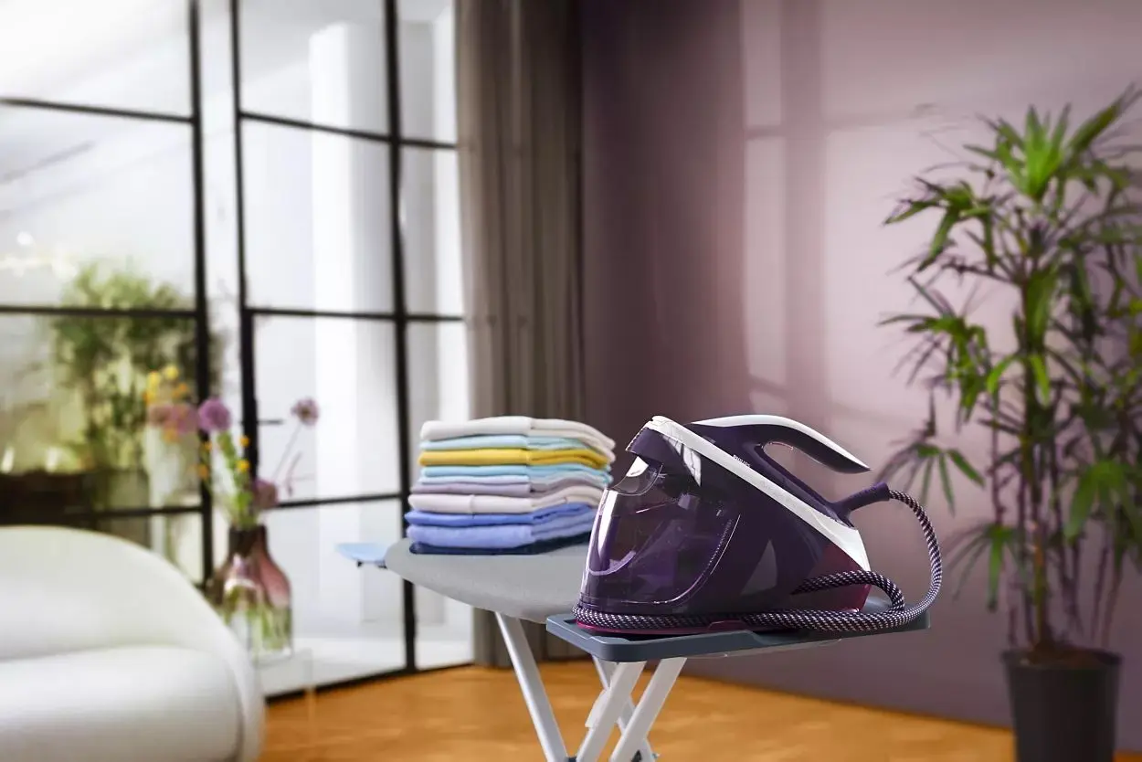 Утюг с парогенератором Philips PerfectCare PSG7028/30 (Purple) - 6