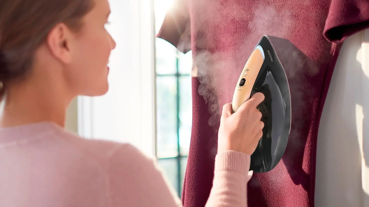 Утюг с парогенератором Philips PerfectCare PSG813080 (Black/Gold) - 7