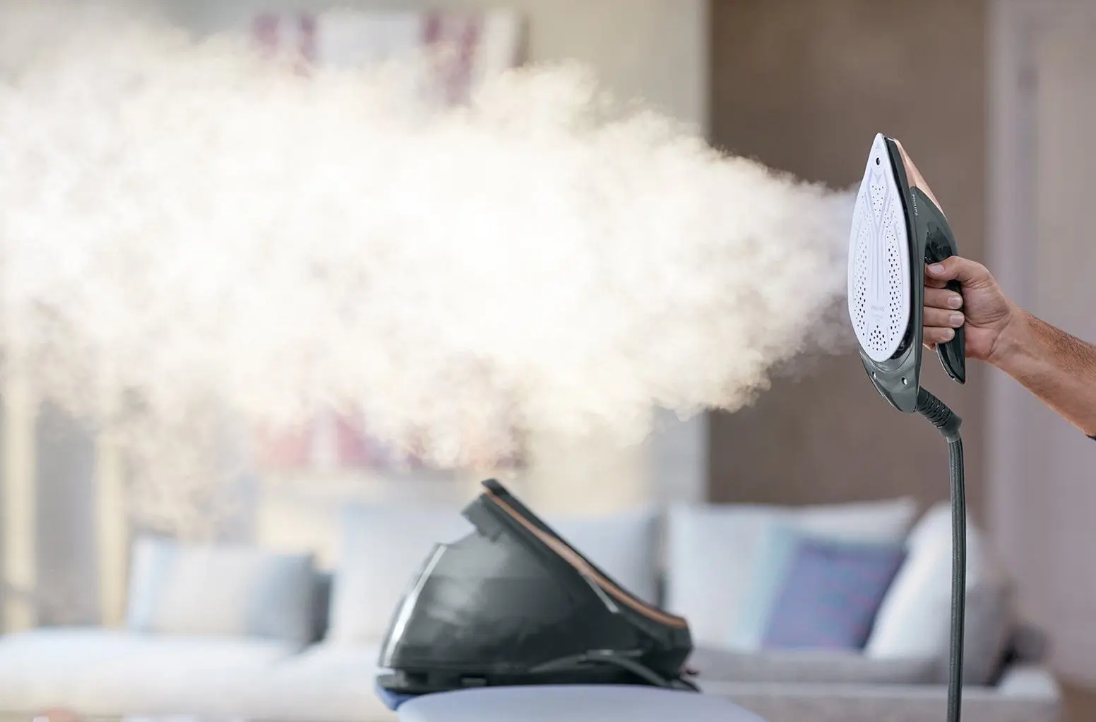 Fier de calcat cu generator de abur Philips PSG9040/80 (Black)